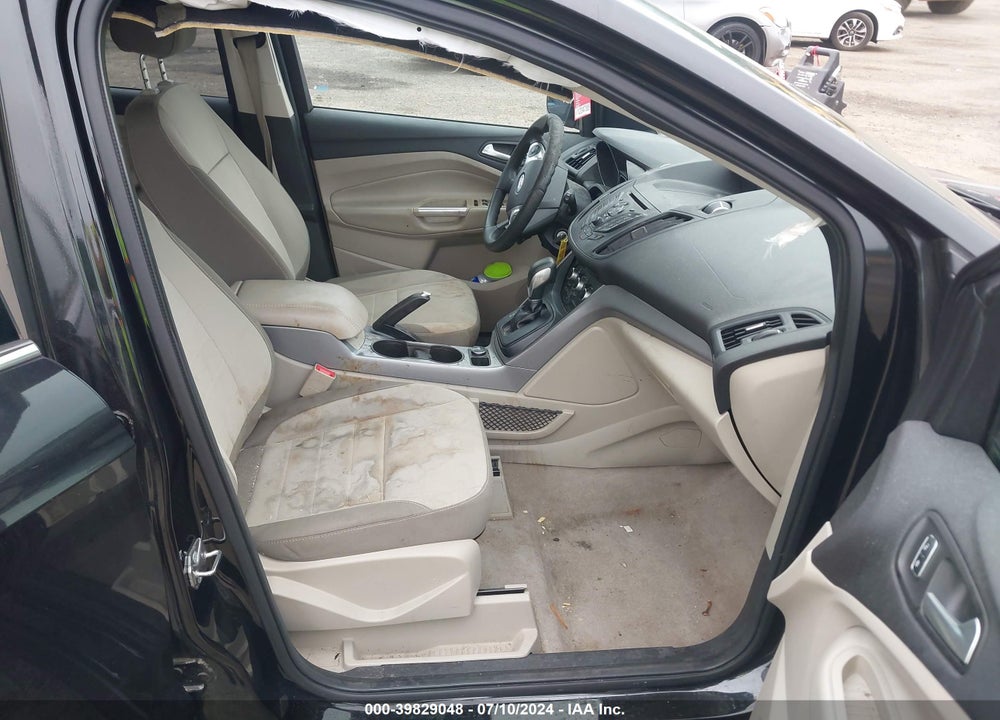 2014 FORD ESCAPE VIN: 1FMCU9GX4EUE32563