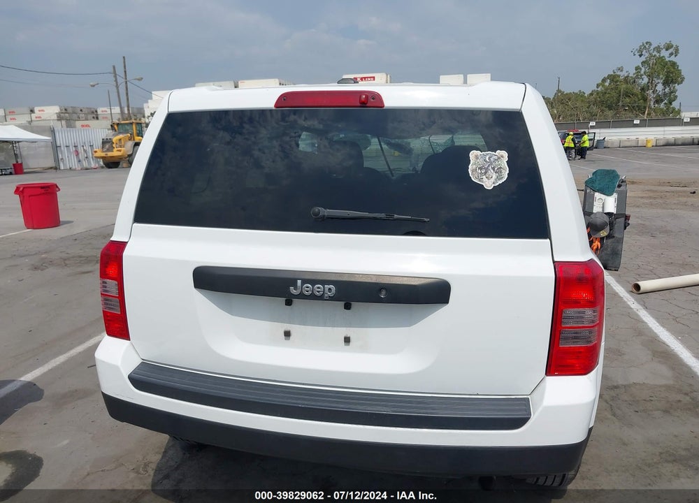 2014 JEEP PATRIOT SPORT VIN: 1C4NJPBB0ED649193