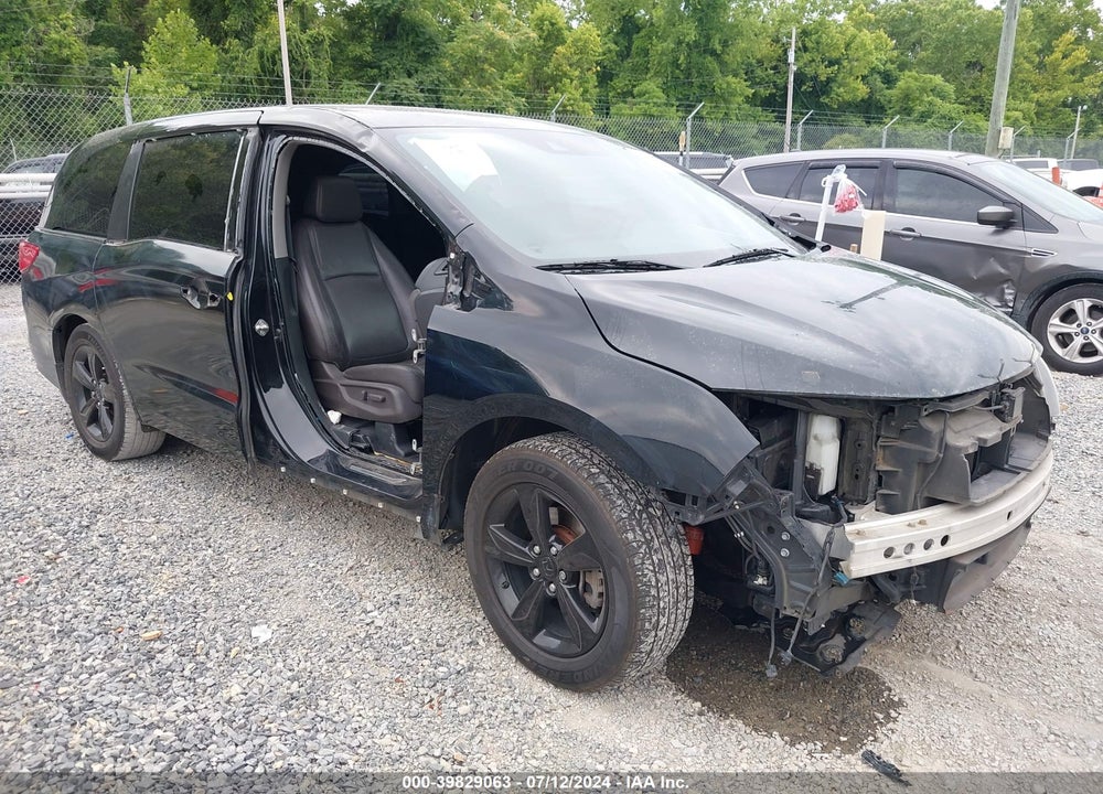 2018 HONDA ODYSSEY EX-L VIN: 5FNRL6H70JB073777