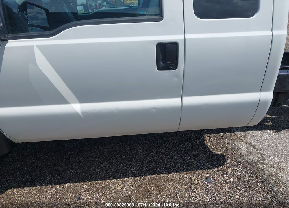 2015 FORD F-450 CHASSIS XLT VIN: 1FD0X4GT2FEA15450