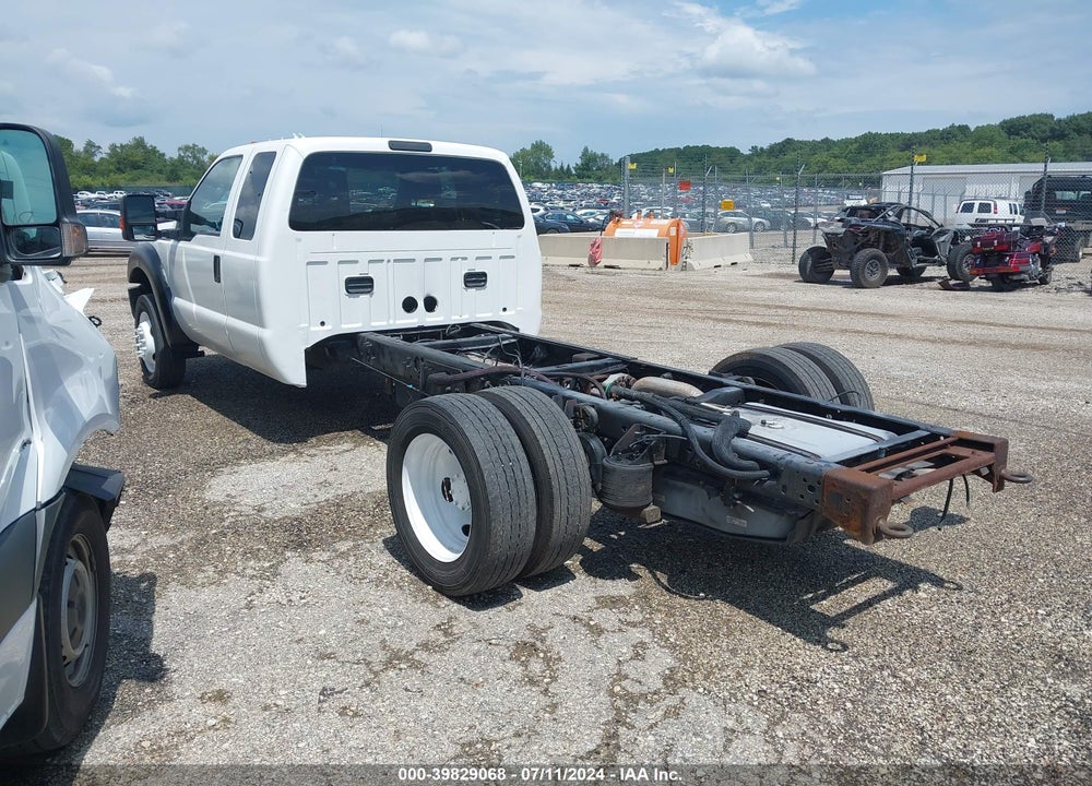2015 FORD F-450 CHASSIS XLT VIN: 1FD0X4GT2FEA15450