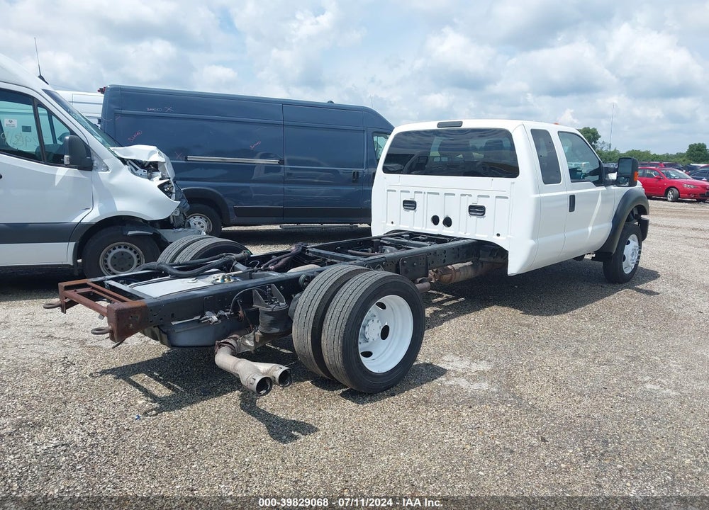 2015 FORD F-450 CHASSIS XLT VIN: 1FD0X4GT2FEA15450