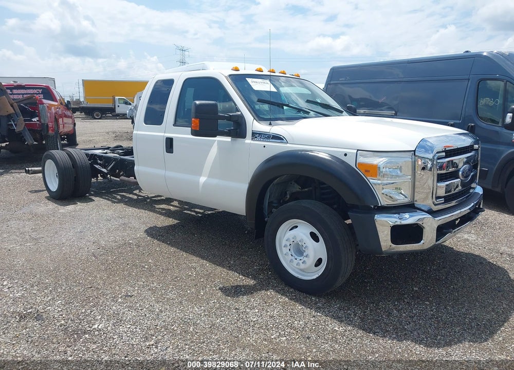 2015 FORD F-450 CHASSIS XLT VIN: 1FD0X4GT2FEA15450