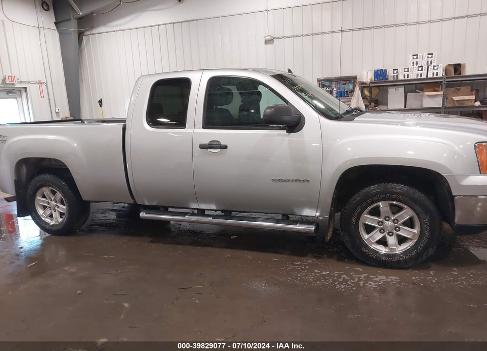 2013 GMC SIERRA 1500 SLE VIN: 1GTR2VE79DZ314025