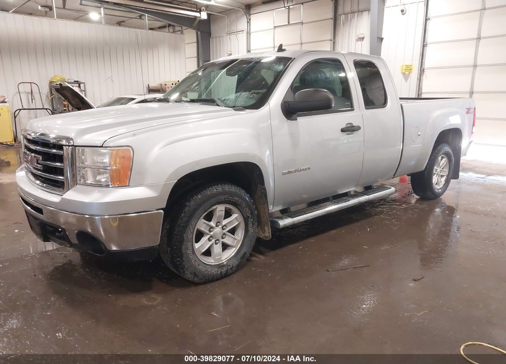 2013 GMC SIERRA 1500 SLE VIN: 1GTR2VE79DZ314025