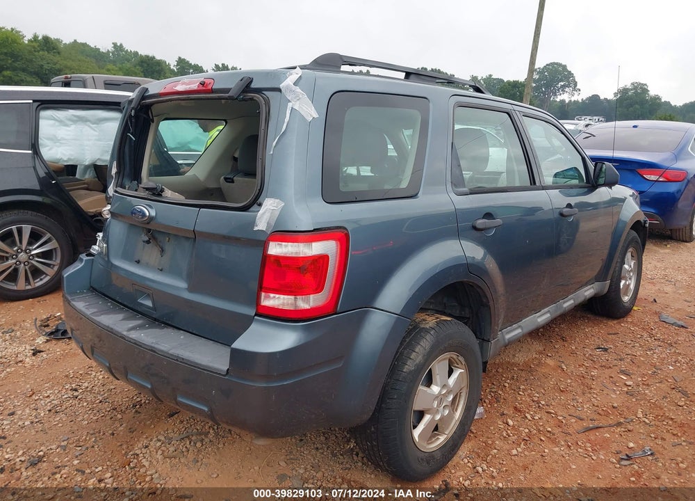 2010 FORD ESCAPE XLS VIN: 1FMCU0C73AKB75743