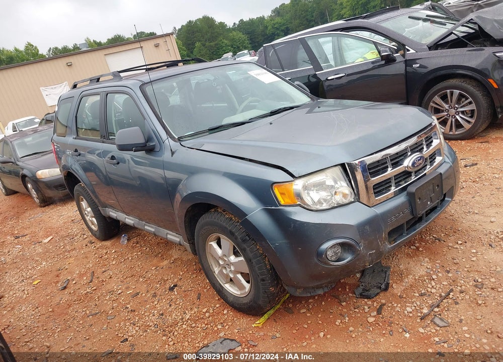 2010 FORD ESCAPE XLS VIN: 1FMCU0C73AKB75743