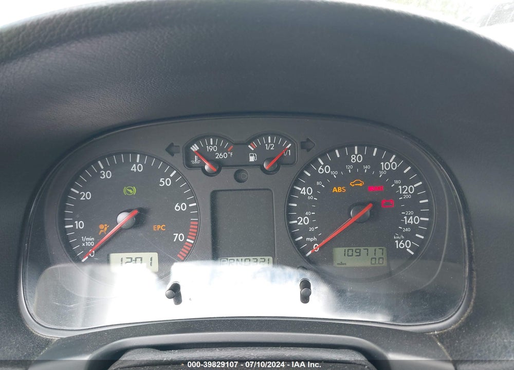 2003 VOLKSWAGEN GOLF GLS 2.0L VIN: 9BWGK61J634073038