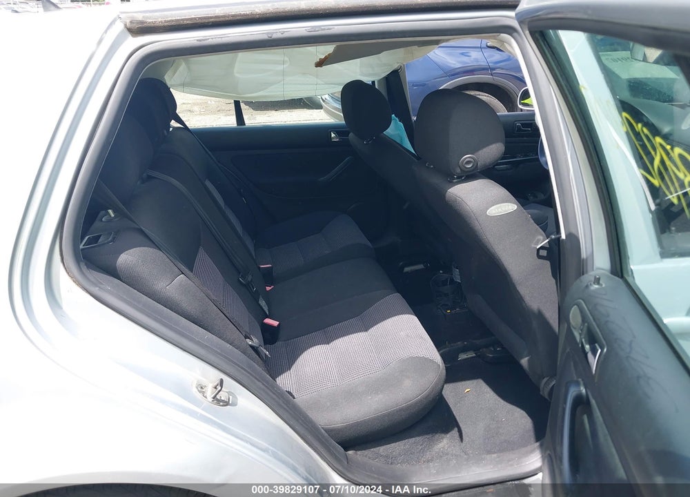2003 VOLKSWAGEN GOLF GLS 2.0L VIN: 9BWGK61J634073038