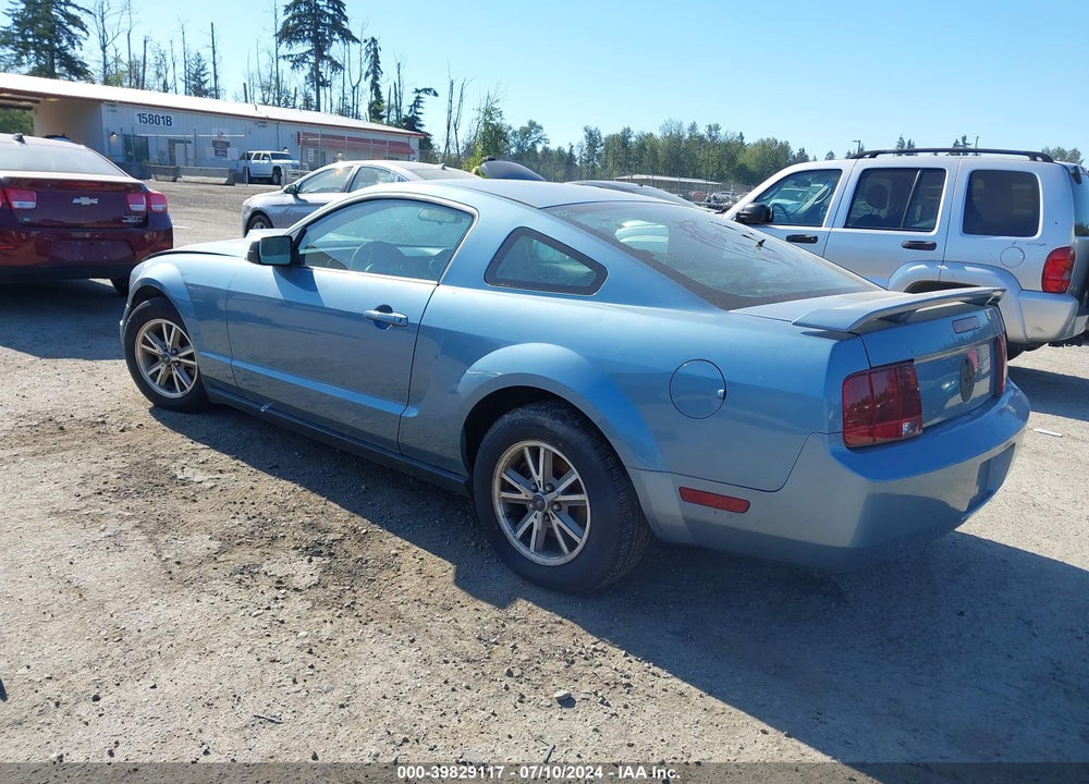 2005 FORD MUSTANG V6 DELUXE/V6 PREMIUM VIN: 1ZVFT80N755136905