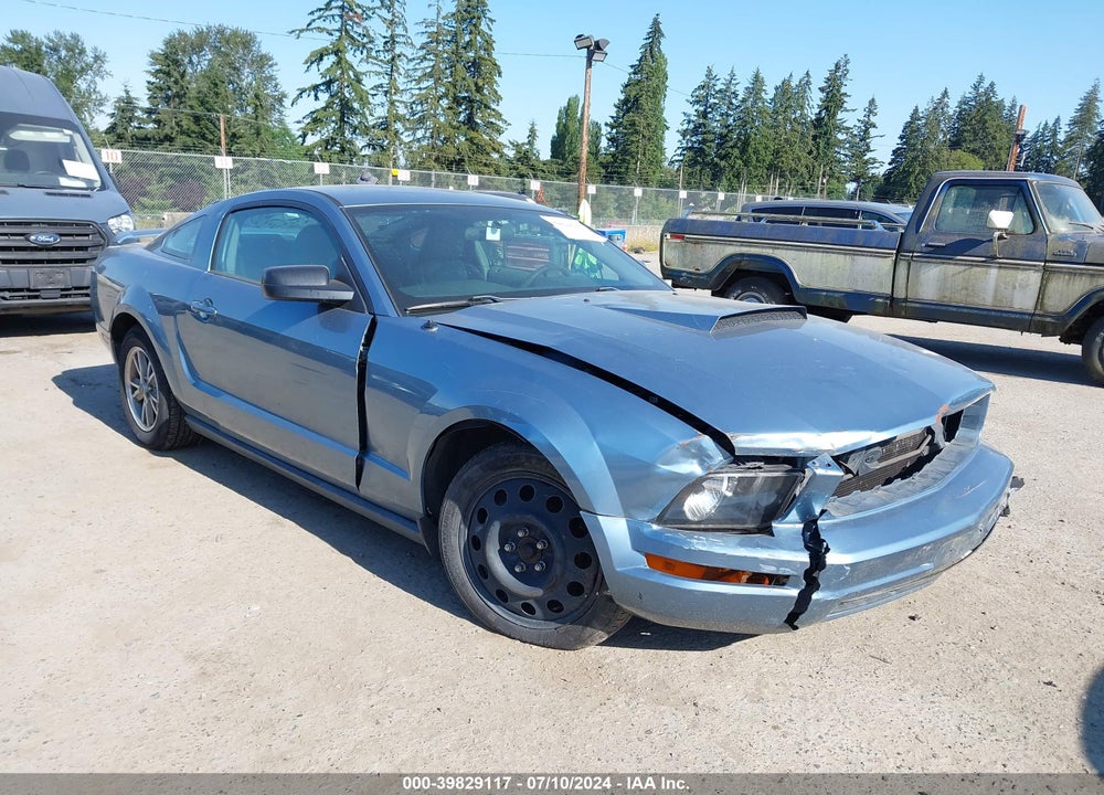 2005 FORD MUSTANG V6 DELUXE/V6 PREMIUM VIN: 1ZVFT80N755136905