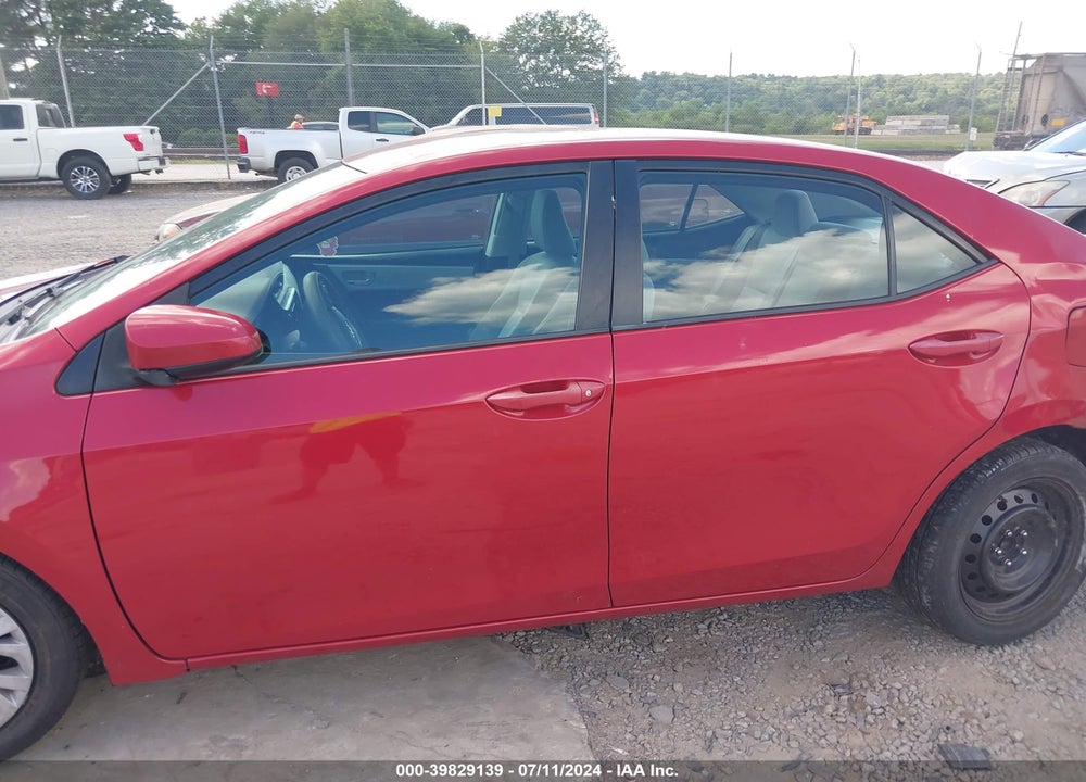 2018 TOYOTA COROLLA L/LE/XLE/SE/XSE VIN: 5YFBURHEXJP762566