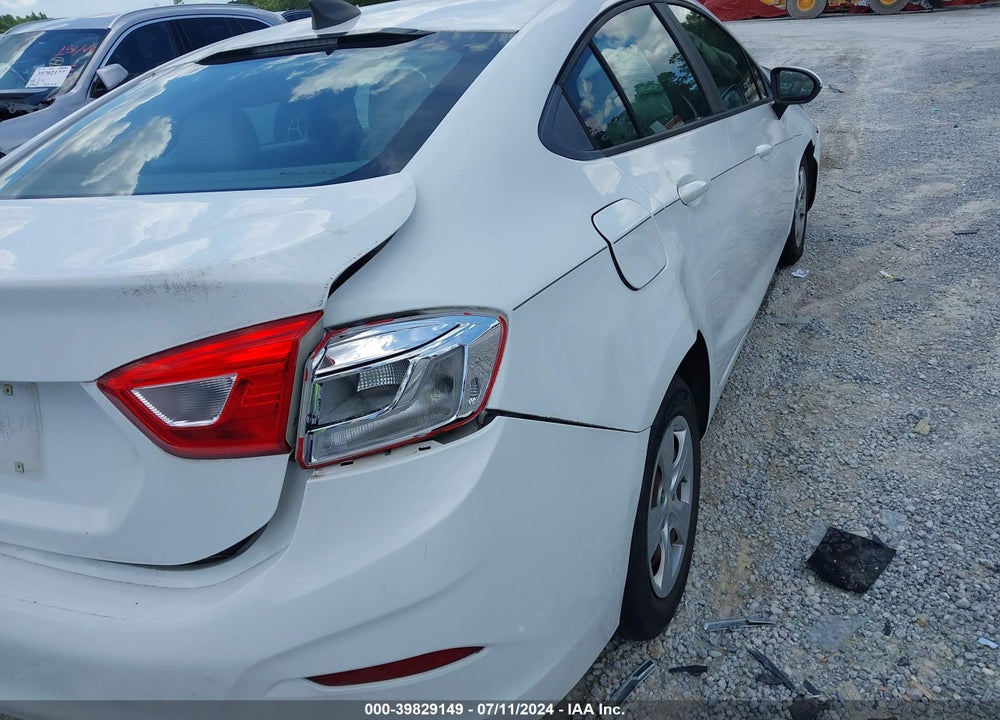 2017 CHEVROLET CRUZE LS AUTO VIN: 1G1BC5SM6H7161042