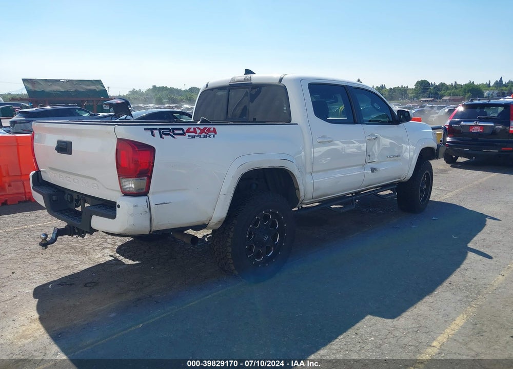 2016 TOYOTA TACOMA TRD SPORT VIN: 3TMCZ5AN2GM032921