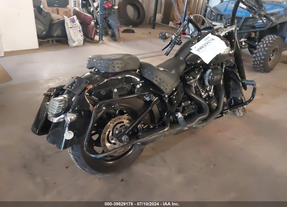 2021 HARLEY-DAVIDSON FLHCS VIN: 1HD1YBK1XMB020425