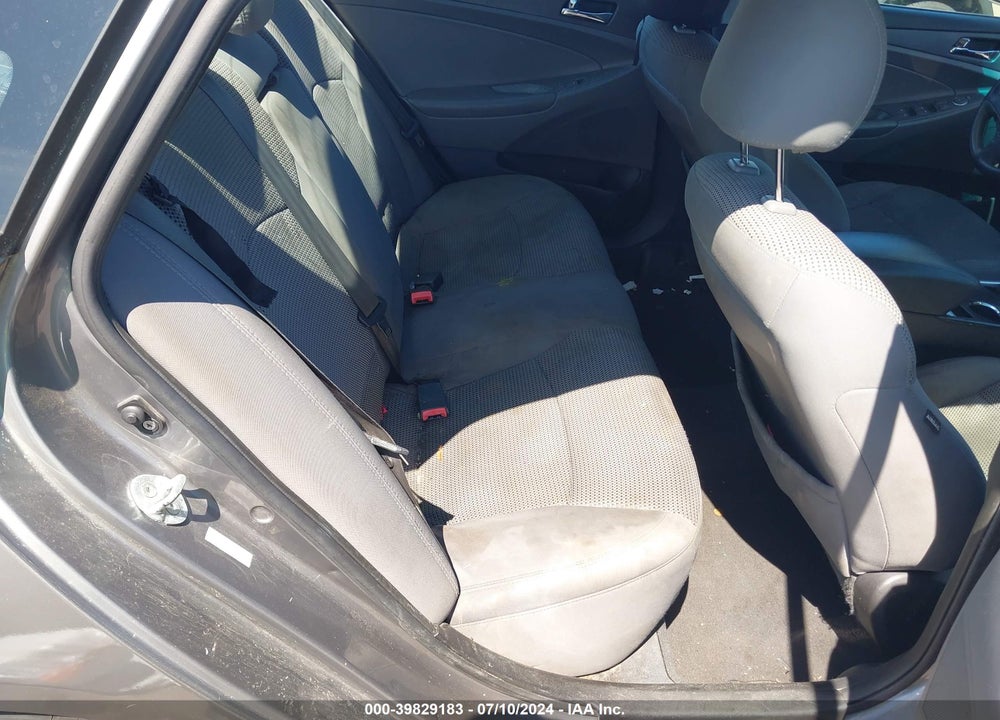 2011 HYUNDAI SONATA GLS VIN: 5NPEB4AC1BH011773