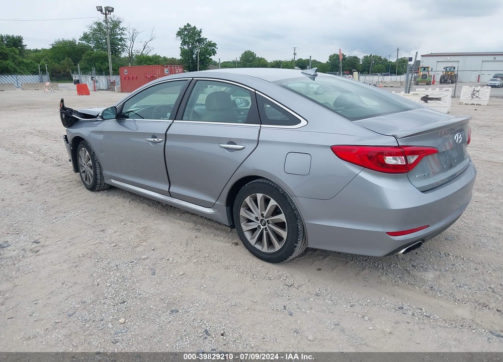 2015 HYUNDAI SONATA SPORT VIN: 5NPE34AF6FH245582