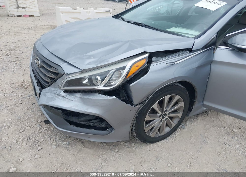 2015 HYUNDAI SONATA SPORT VIN: 5NPE34AF6FH245582