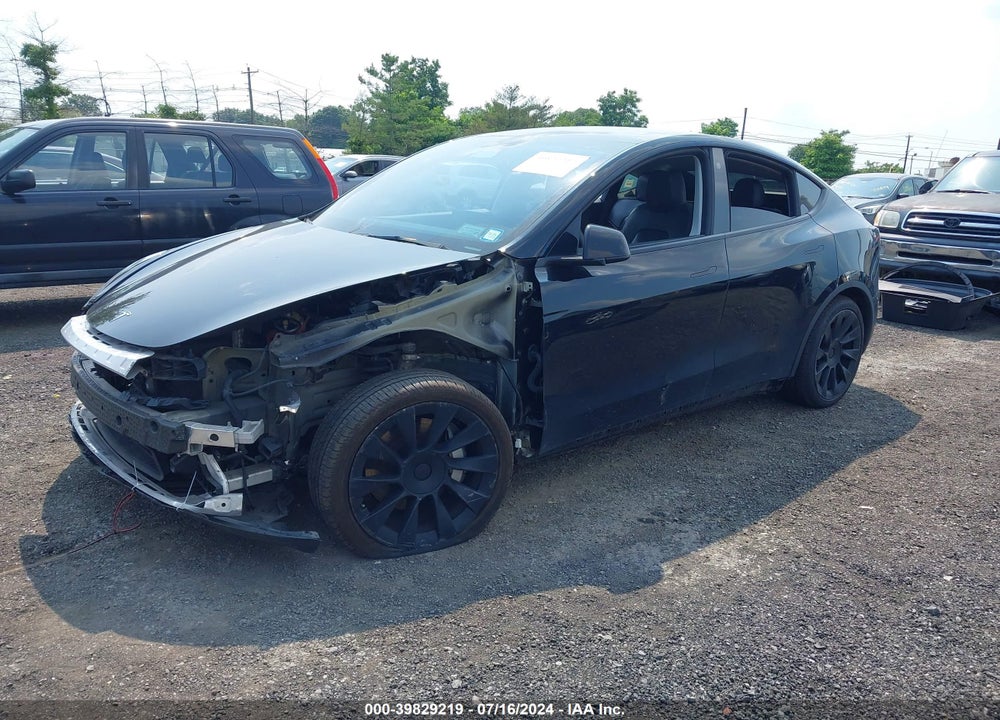 2021 TESLA MODEL Y LONG RANGE DUAL MOTOR ALL-WHEEL DRIVE VIN: 5YJYGDEE9MF199051