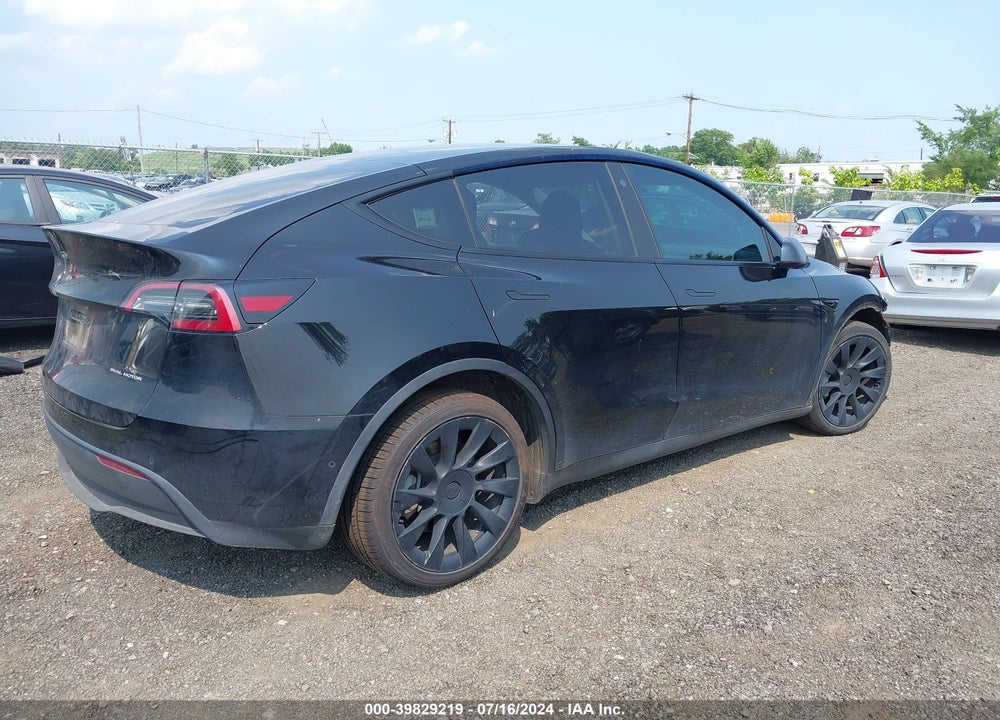2021 TESLA MODEL Y LONG RANGE DUAL MOTOR ALL-WHEEL DRIVE VIN: 5YJYGDEE9MF199051