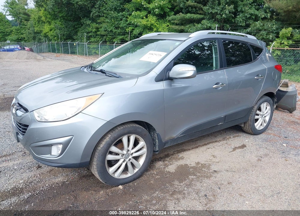 2010 HYUNDAI TUCSON LIMITED VIN: KM8JU3AC9AU074963