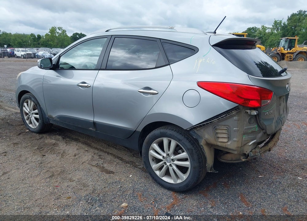 2010 HYUNDAI TUCSON LIMITED VIN: KM8JU3AC9AU074963