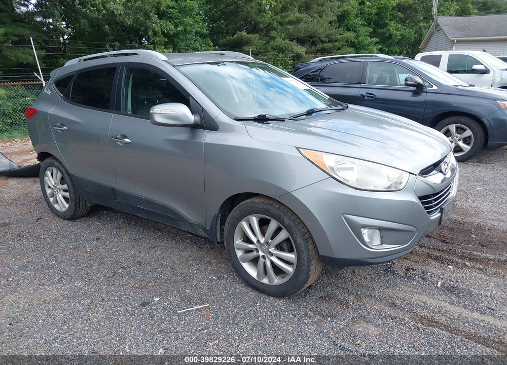 2010 HYUNDAI TUCSON LIMITED VIN: KM8JU3AC9AU074963