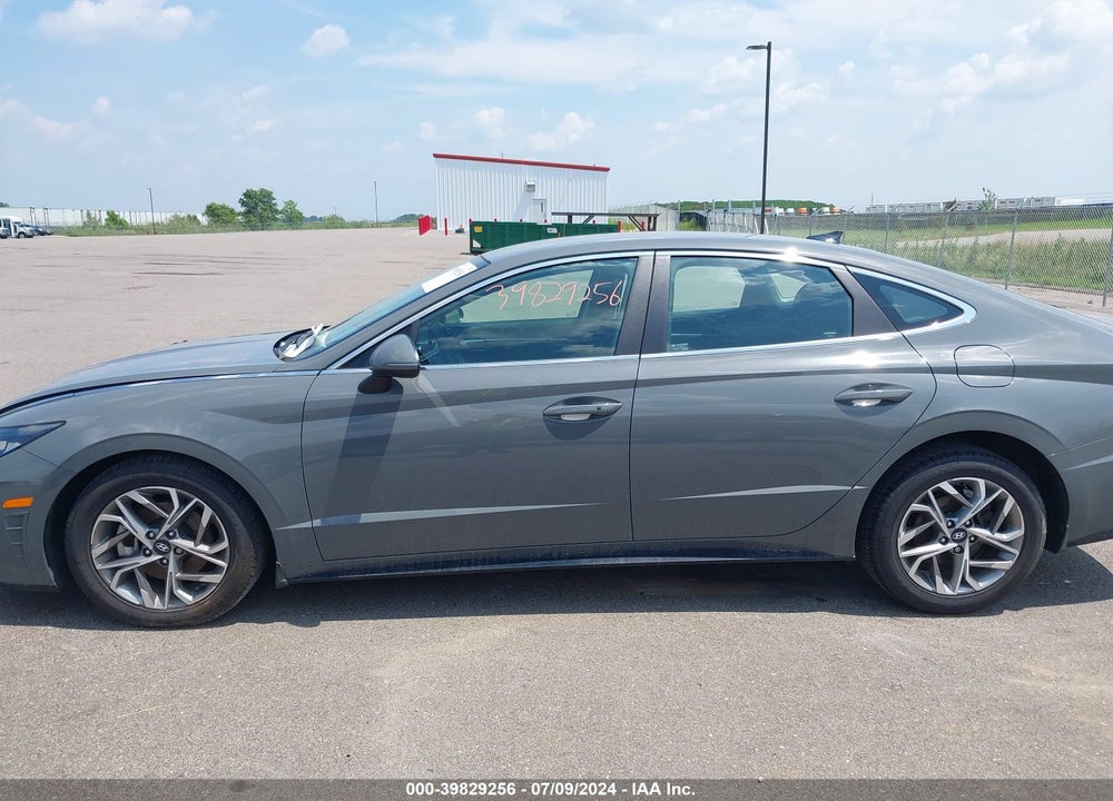2021 HYUNDAI SONATA SEL VIN: 5NPEL4JA1MH081062