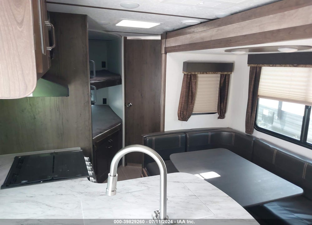 2019 PASSPORT OTHER VIN: 4YDT24020KX414063