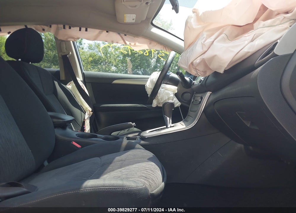 2015 NISSAN SENTRA VIN: 3N1AB7AP5FL661038