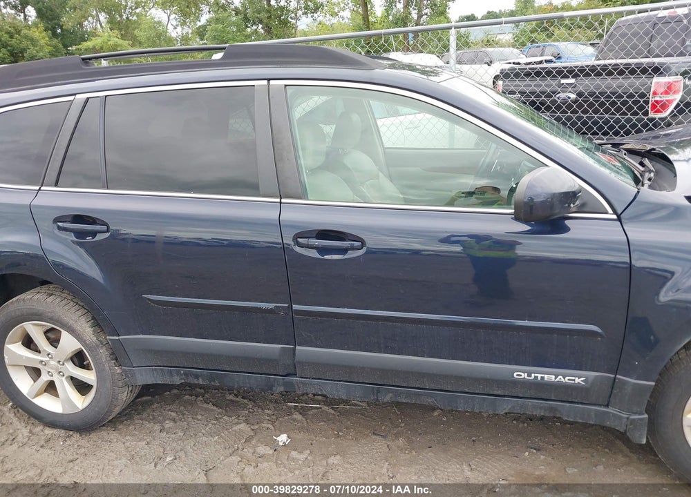2014 SUBARU OUTBACK 3.6R LIMITED VIN: 4S4BRDKC8E2273238