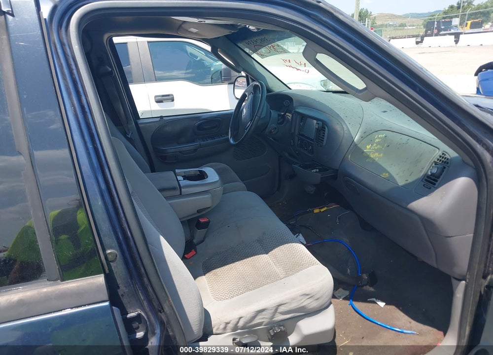 2002 FORD F-150 LARIAT/XLT VIN: 1FTRW08L02KE21373