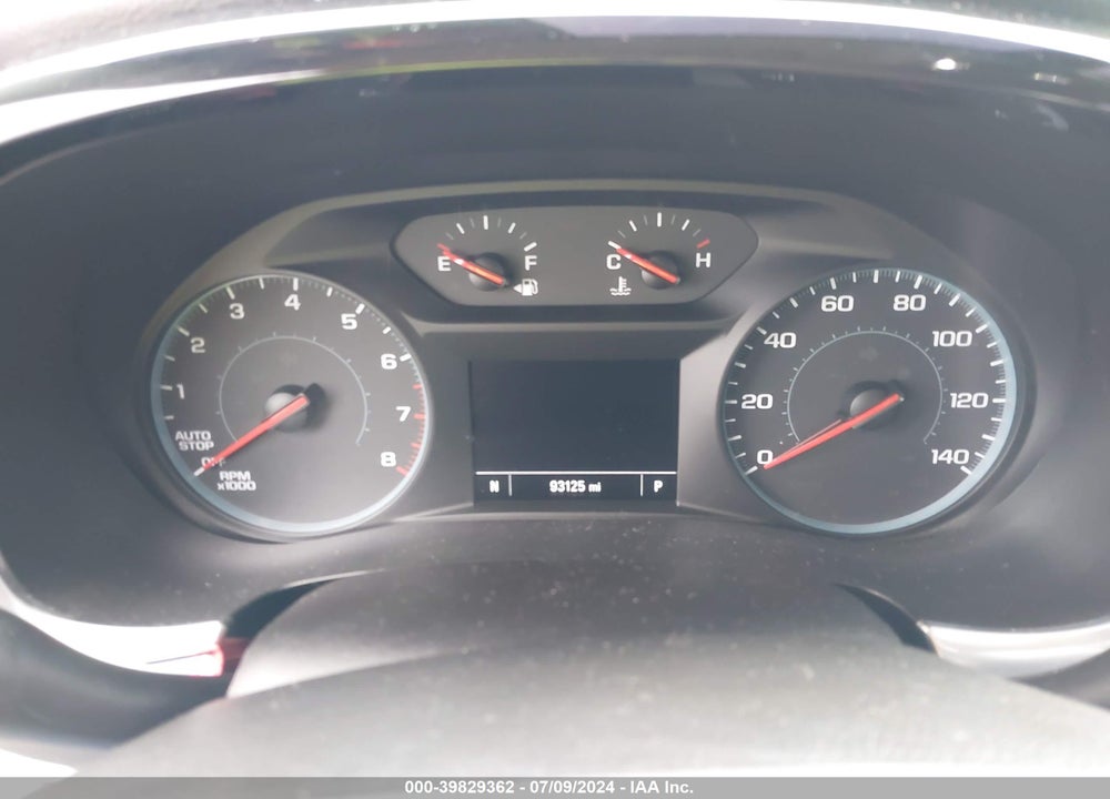2021 CHEVROLET TRAVERSE FWD LS VIN: 1GNERFKW1MJ143532
