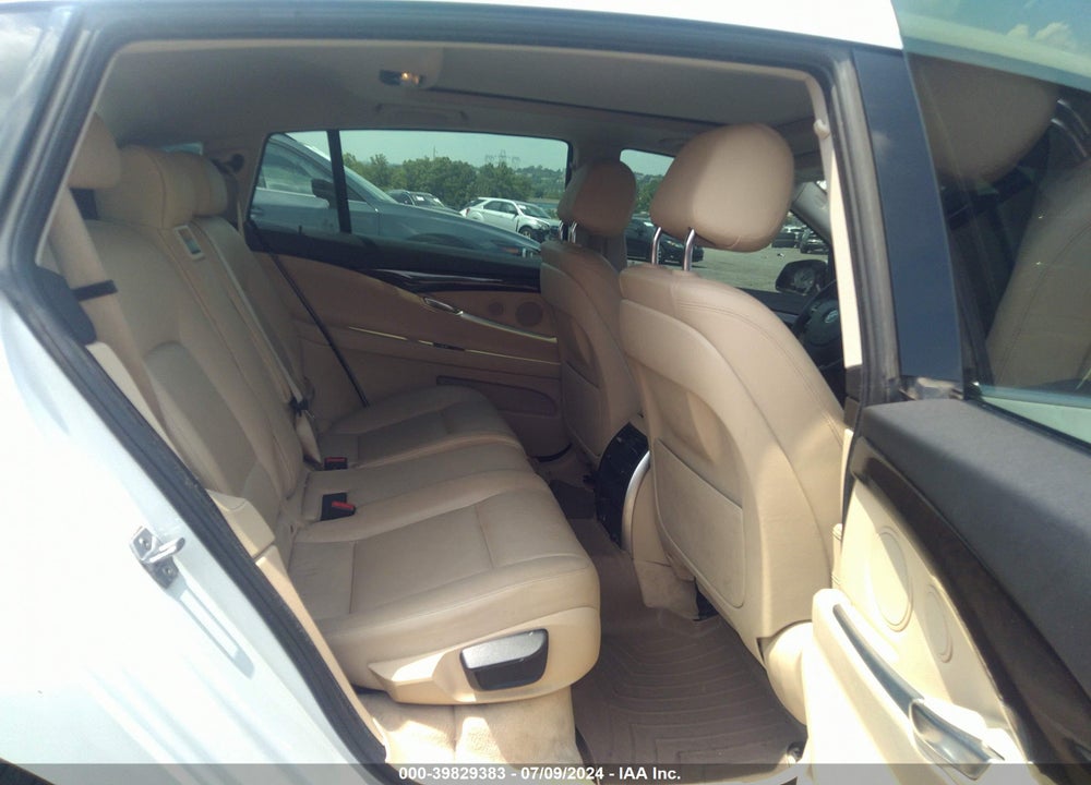 2014 BMW 535I GRAN TURISMO VIN: WBA5M2C54ED085497