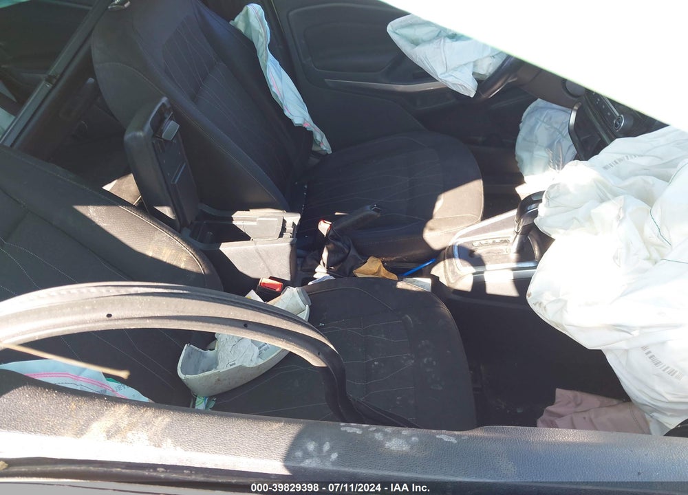 2018 FORD ECOSPORT SE VIN: MAJ6P1UL8JC192340