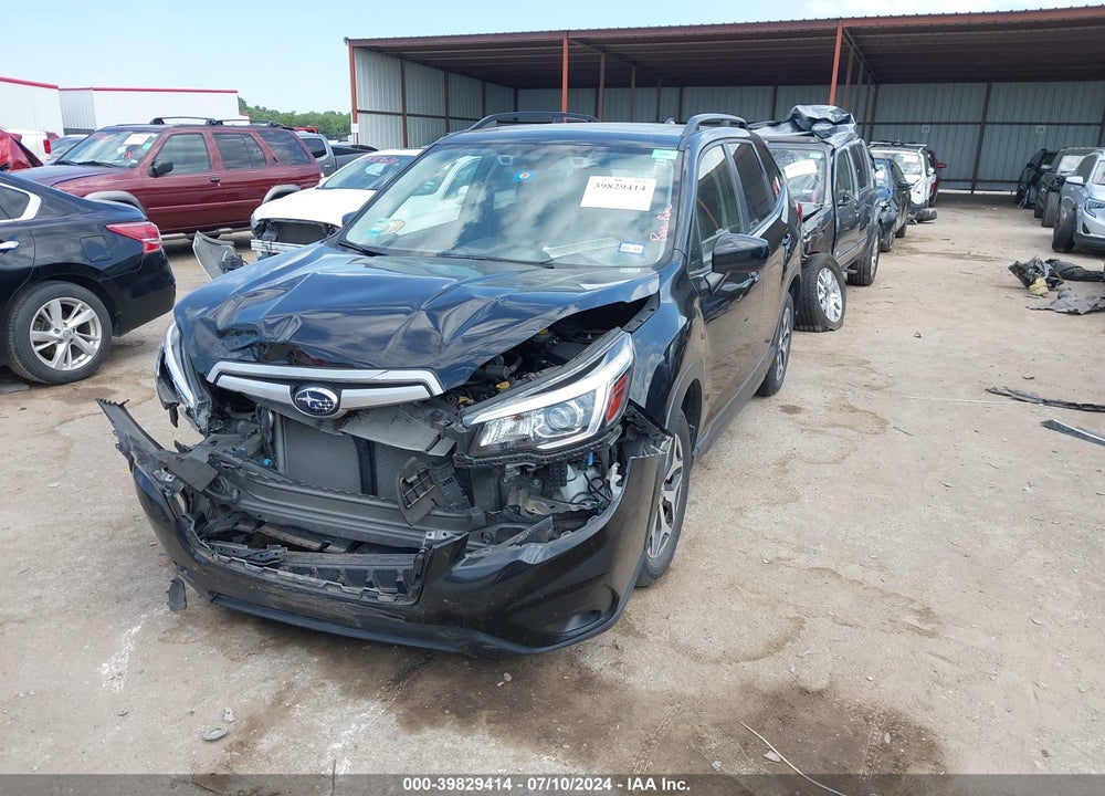 2020 SUBARU FORESTER PREMIUM VIN: JF2SKAJC5LH546074