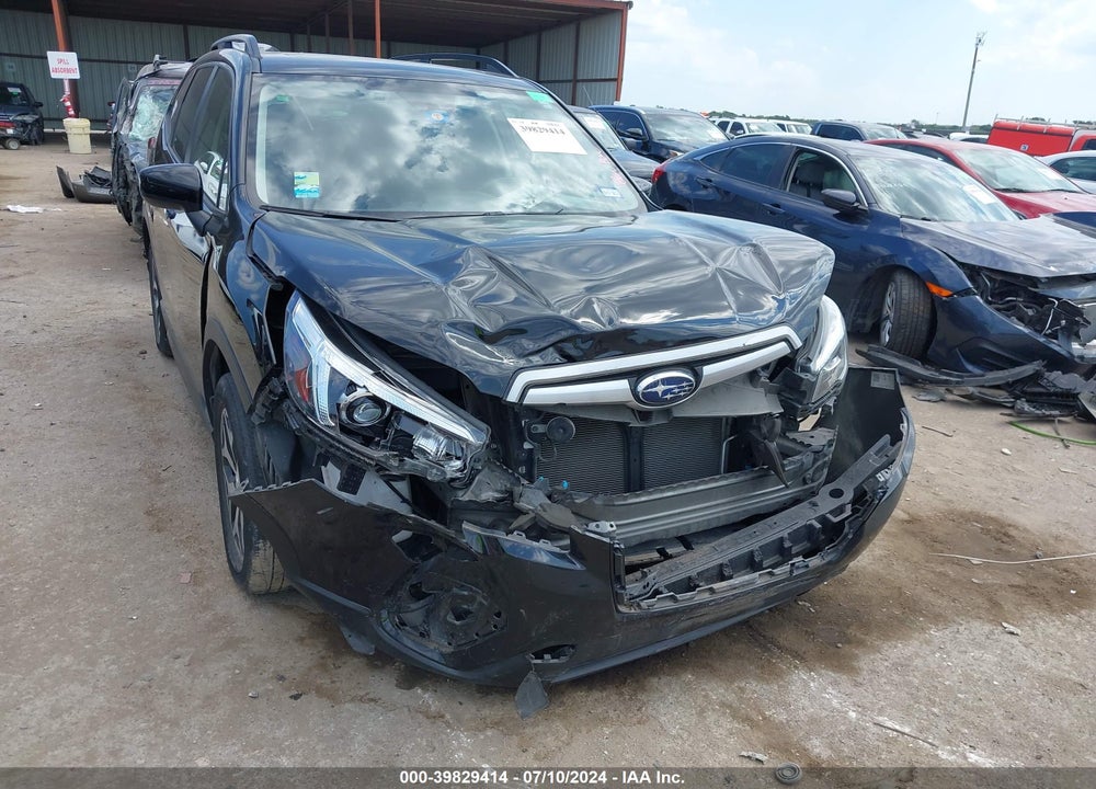 2020 SUBARU FORESTER PREMIUM VIN: JF2SKAJC5LH546074