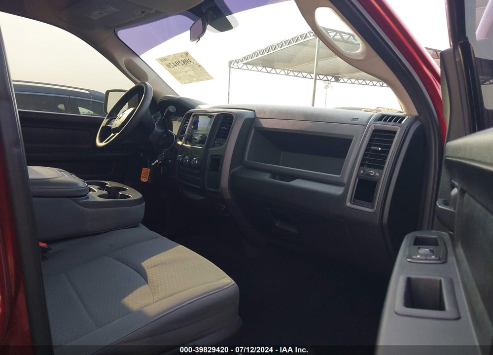 2014 RAM 1500 EXPRESS VIN: 1C6RR6KT1ES112686