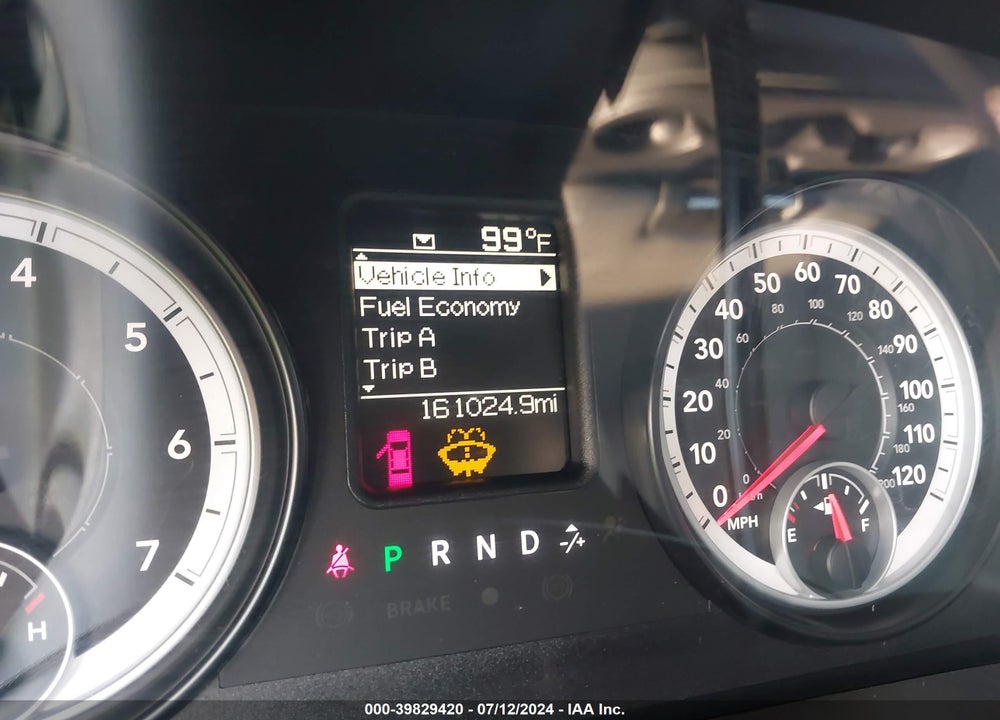 2014 RAM 1500 EXPRESS VIN: 1C6RR6KT1ES112686