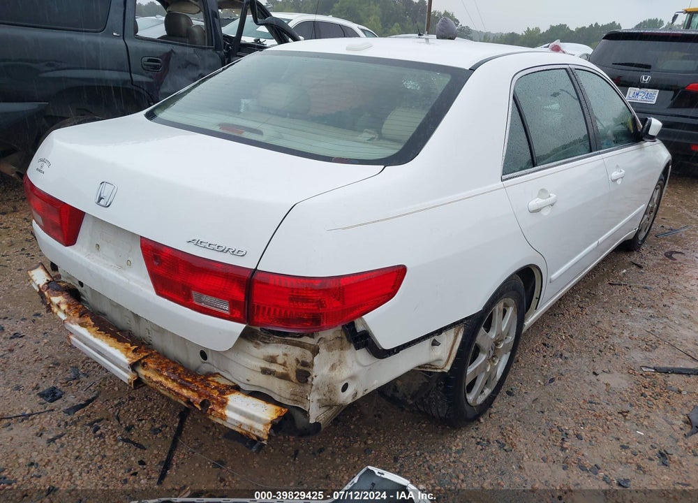2005 HONDA ACCORD 3.0 EX VIN: 1HGCM665X5A000517