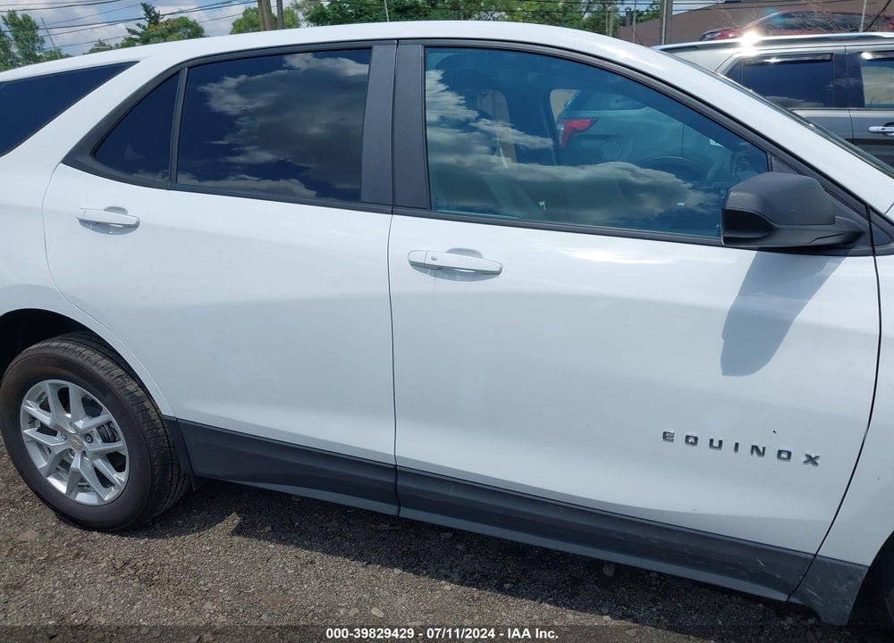 2024 CHEVROLET EQUINOX FWD LS VIN: 3GNAXHEG0RL247031
