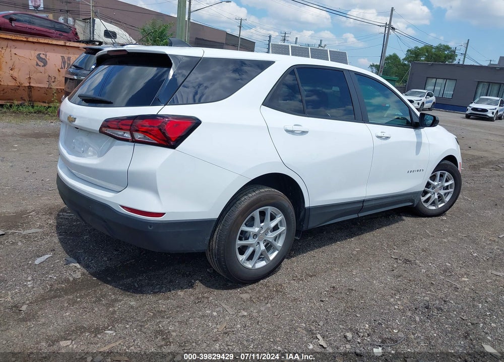 2024 CHEVROLET EQUINOX FWD LS VIN: 3GNAXHEG0RL247031