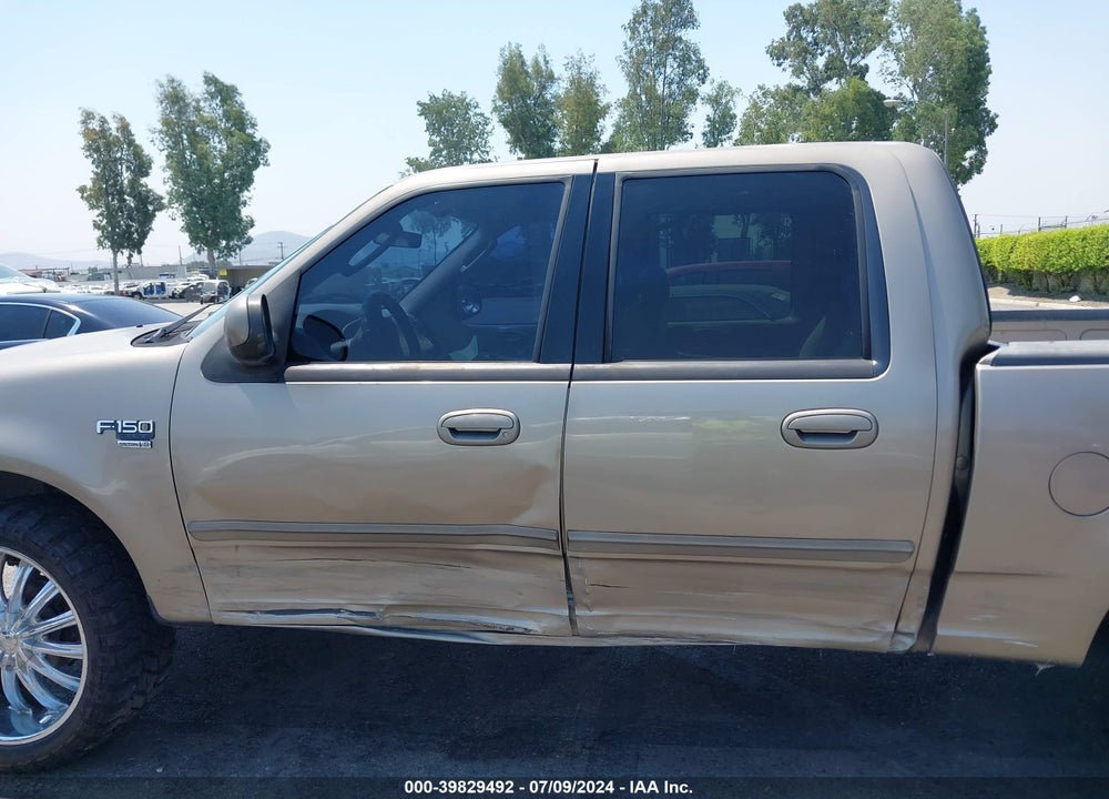 2003 FORD F-150 LARIAT/XLT VIN: 1FTRW07L03KC58940