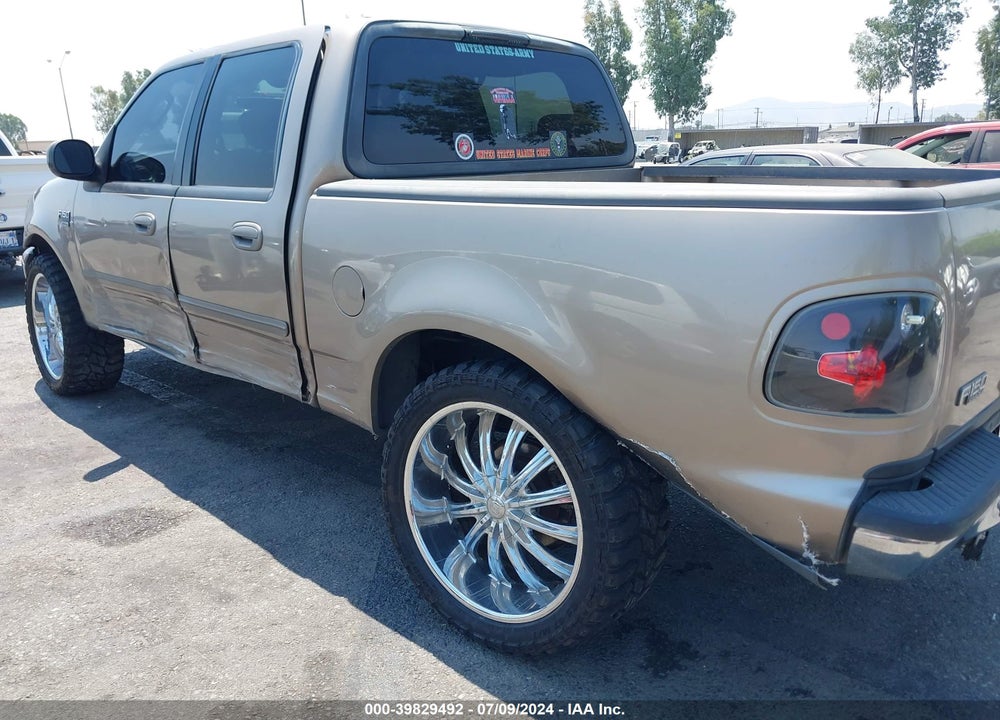2003 FORD F-150 LARIAT/XLT VIN: 1FTRW07L03KC58940
