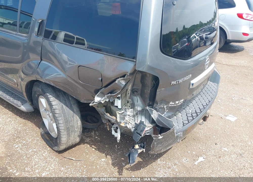 2008 NISSAN PATHFINDER SE VIN: 5N1AR18B68C640418