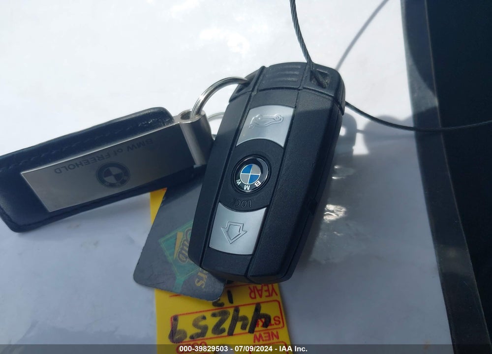 2013 BMW 128I VIN: WBAUP9C58DVS95217