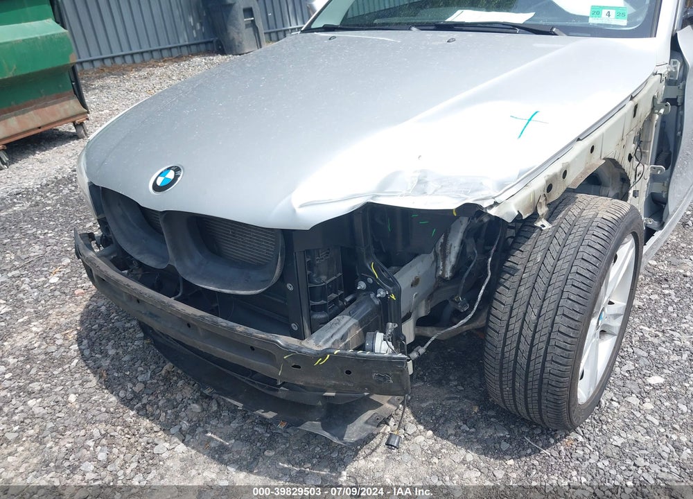 2013 BMW 128I VIN: WBAUP9C58DVS95217