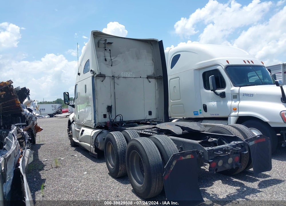 2013 KENWORTH T700 T700 VIN: 1XKFDP9X3DJ960263
