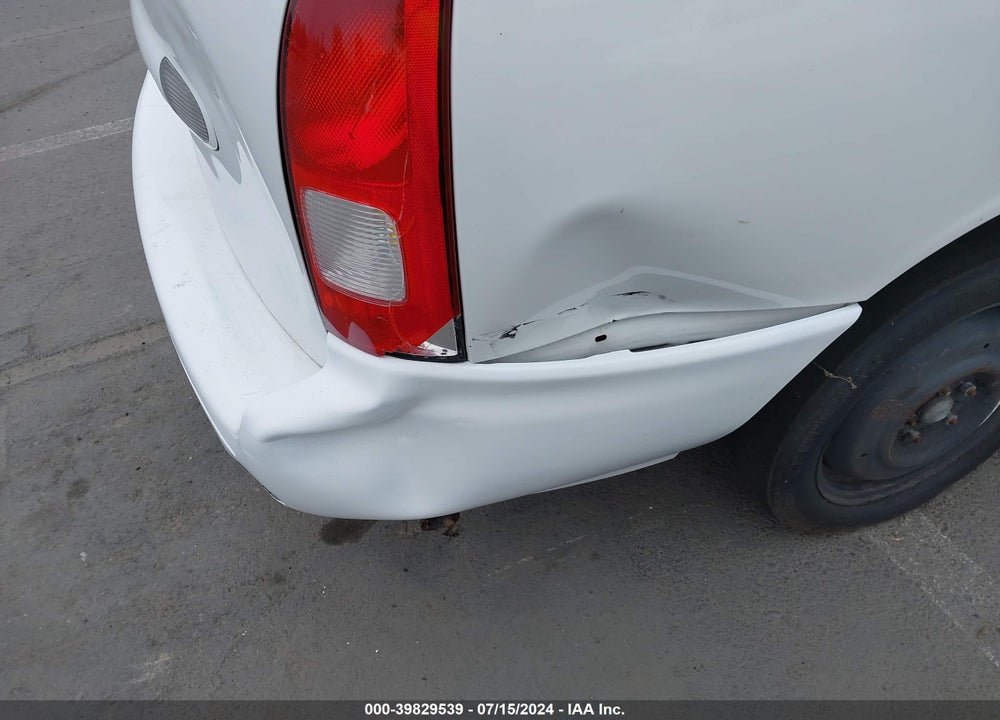 2001 NISSAN QUEST SE VIN: 4N2ZN16TX1D823736