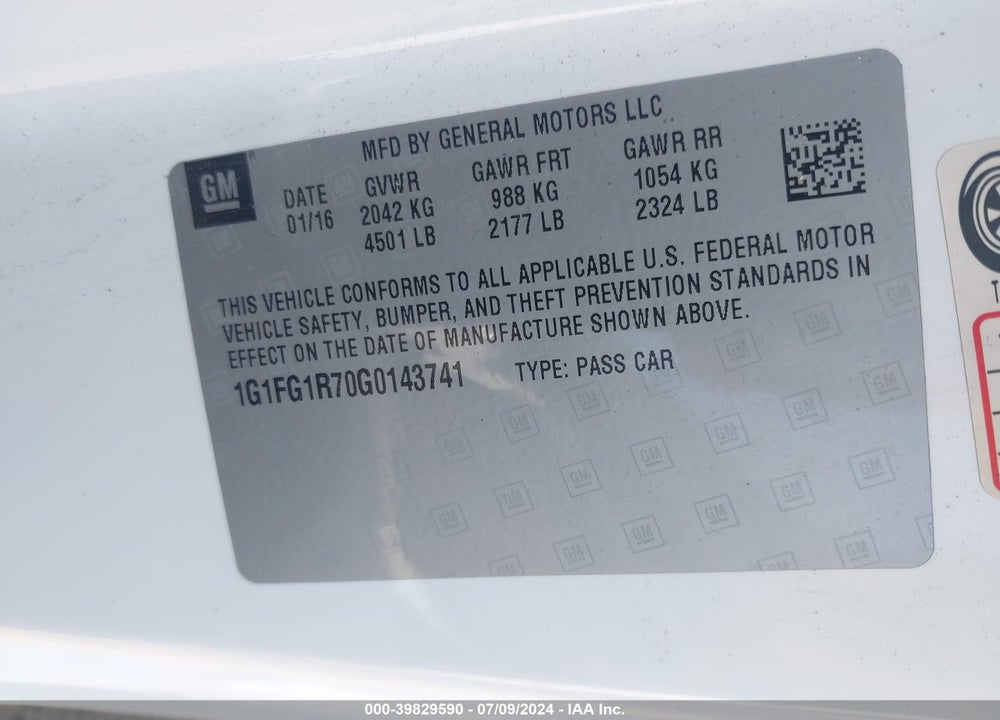 2016 CHEVROLET CAMARO VIN: 1G1FG1R70G0143741